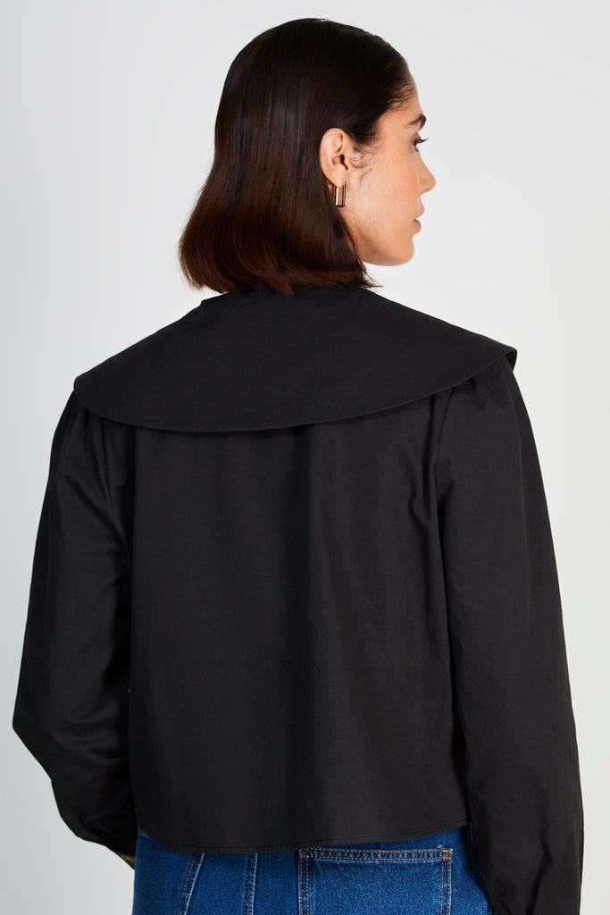 Black pointed giant collar shirt_3