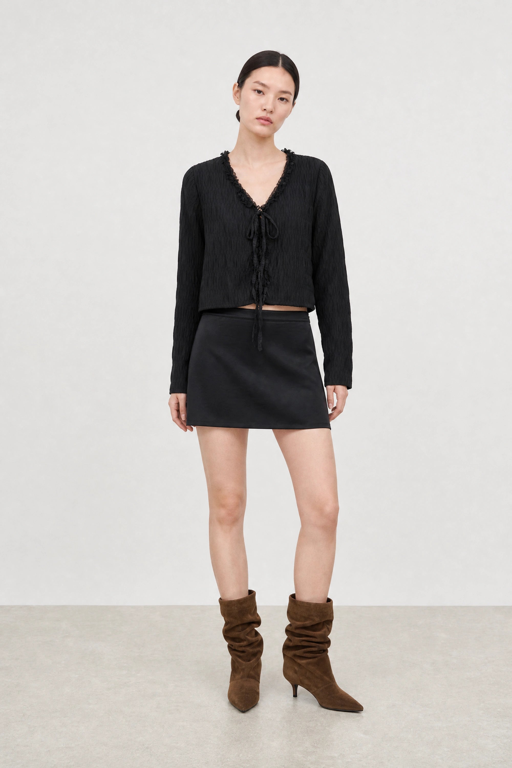 Black satin lace trim mini slip skirt_4