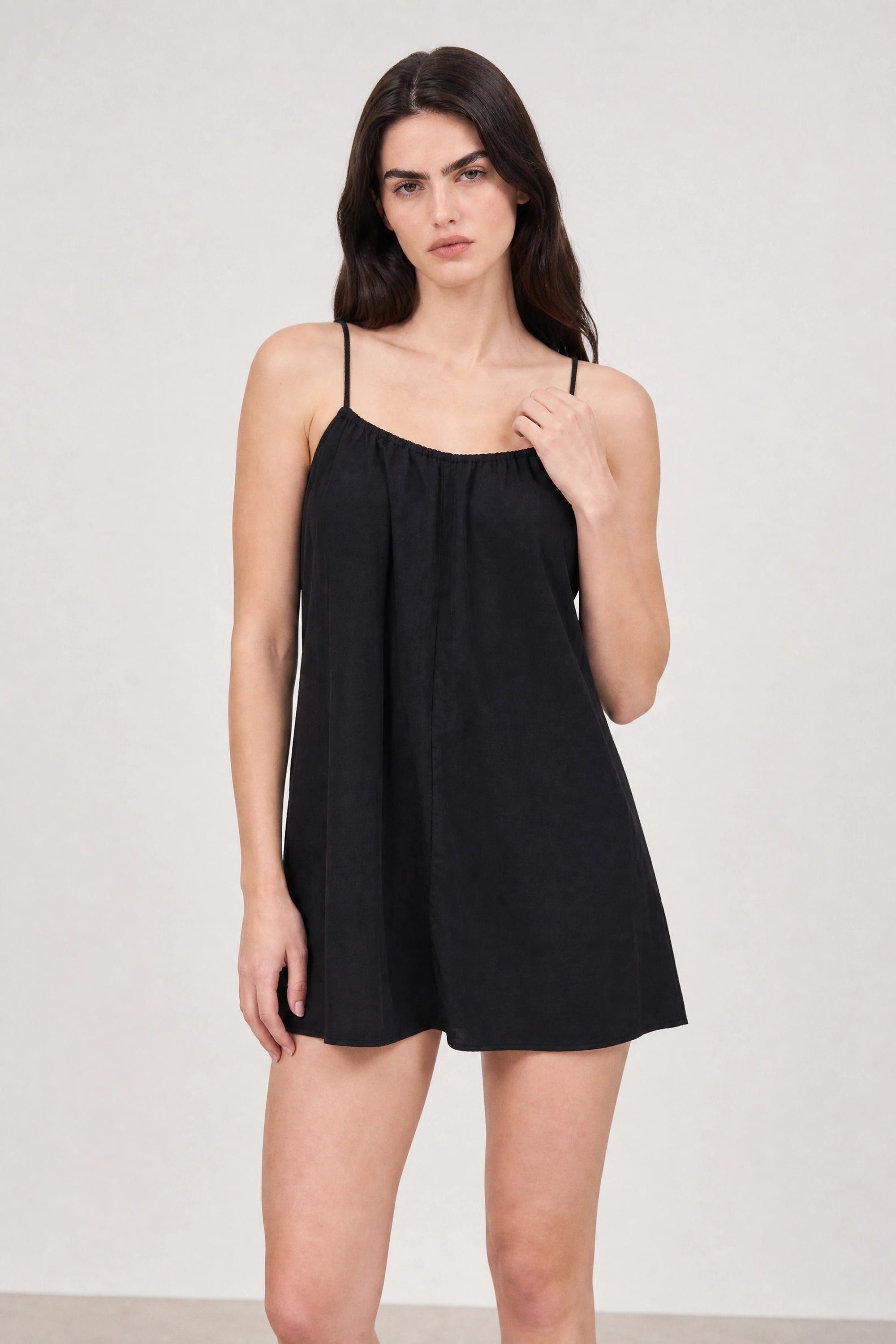 Black simple tie back spaghetti strap mini dress_3