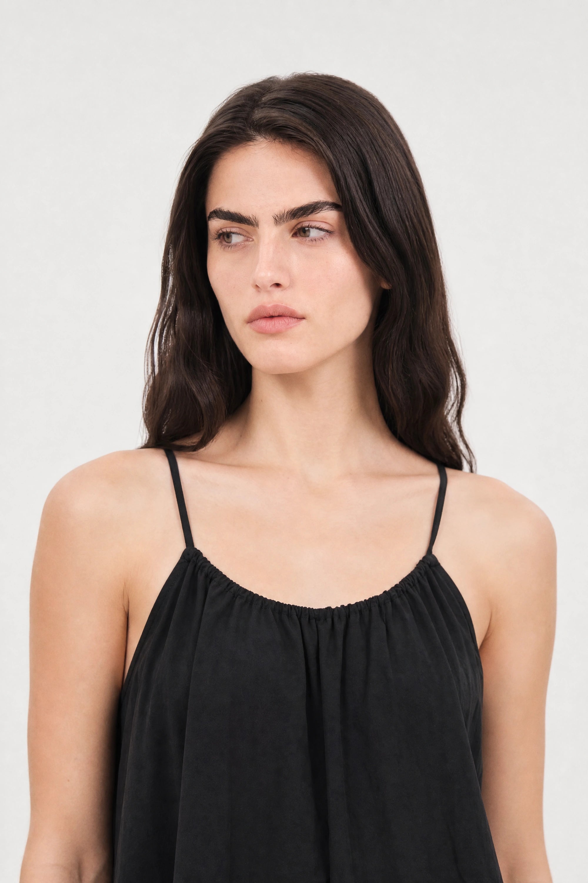 Black simple tie back spaghetti strap mini dress_4