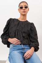 Black textured round neck blouse_5