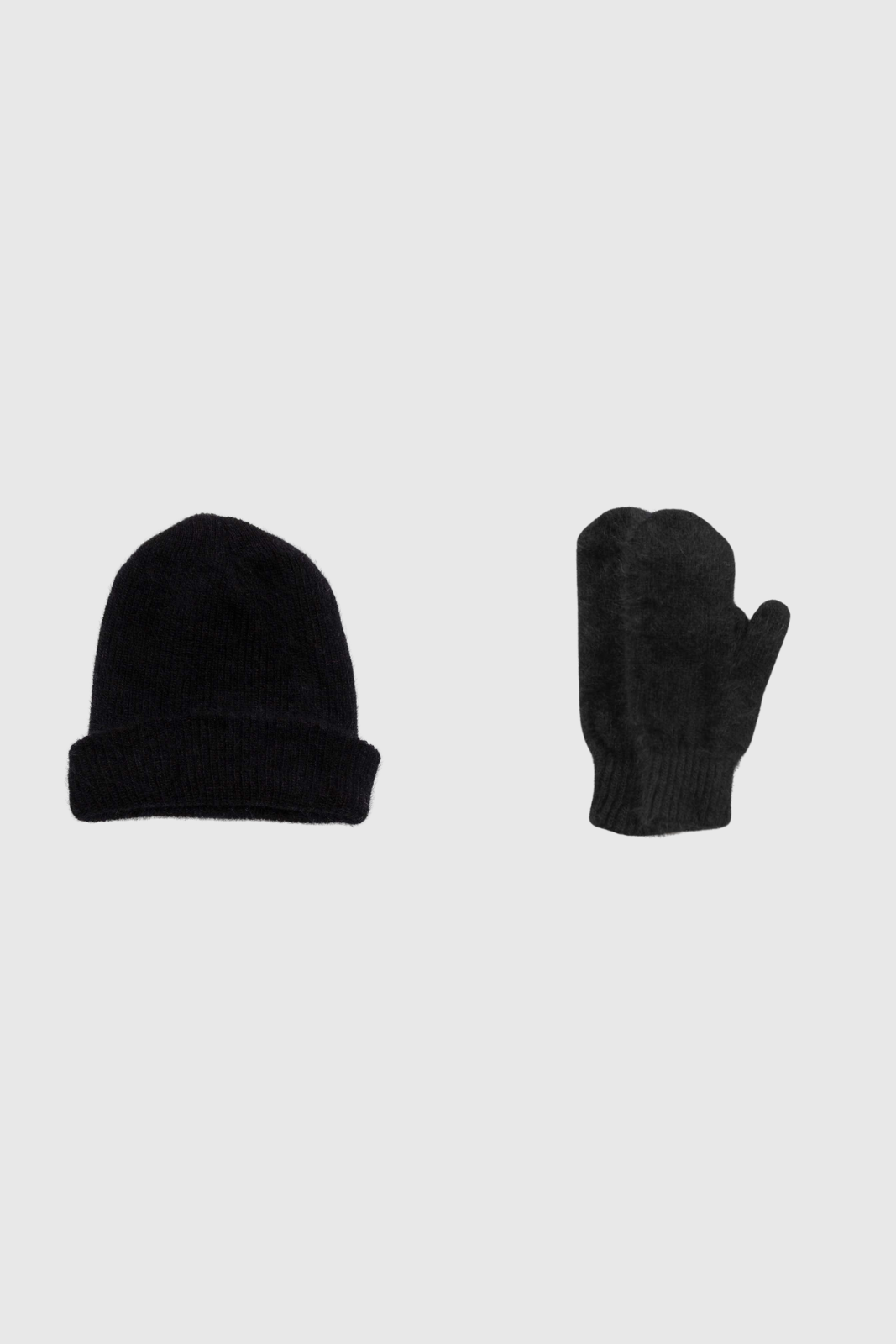 Black mohair beanie and mittens set_1