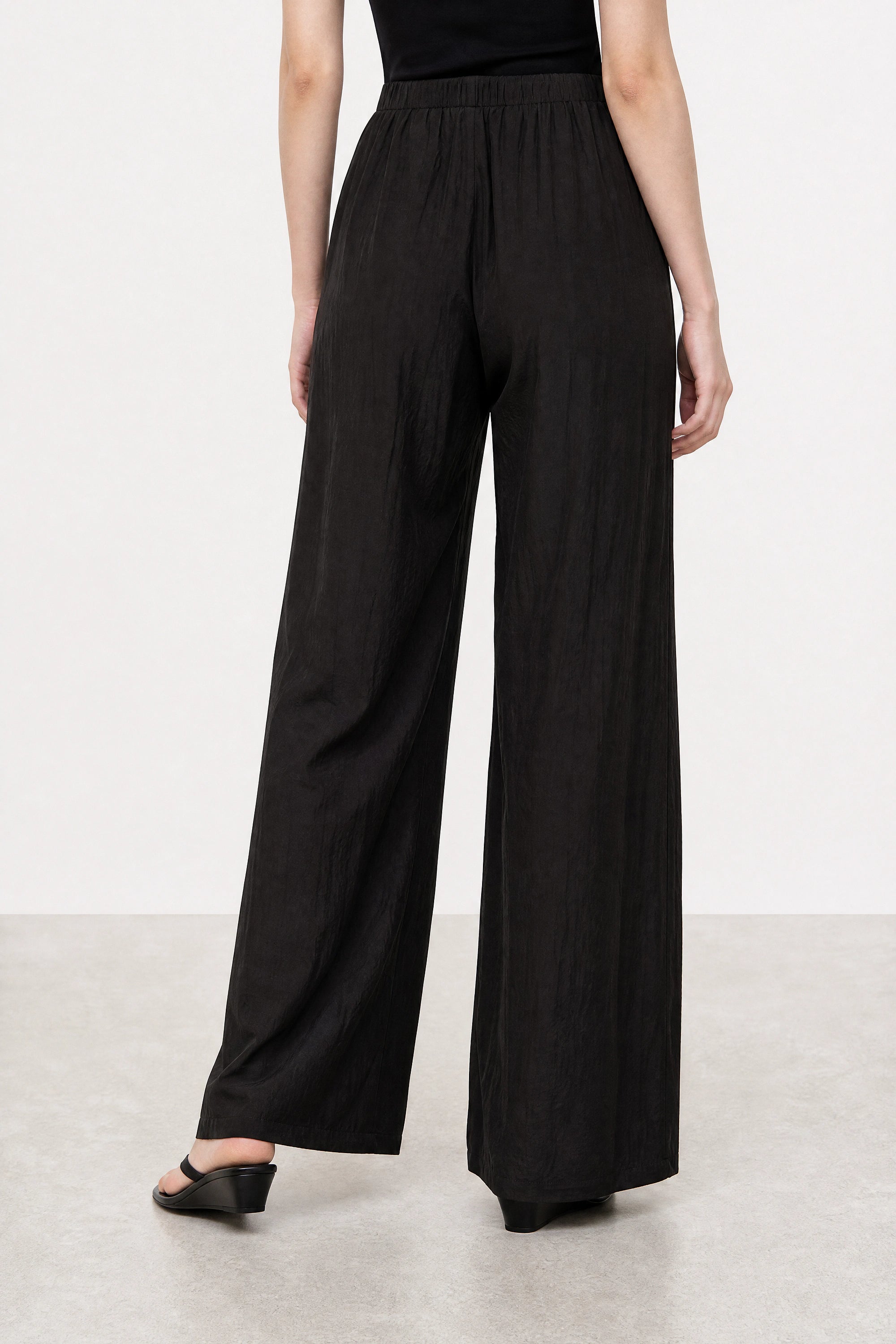 Black wide leg floaty trousers_3
