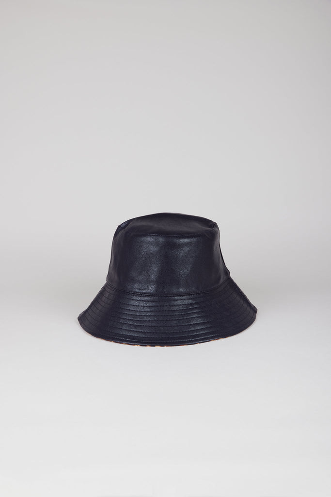 Black and leopard print reversible bucket hat_1