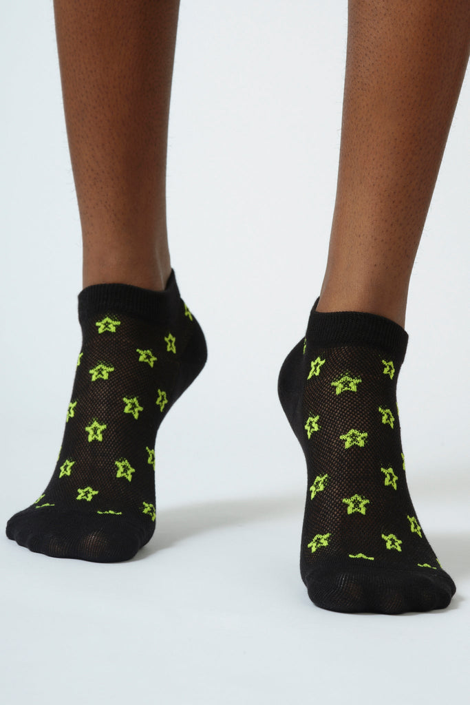 Black and neon yellow star ankle socks_2