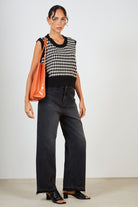 Black and white diamond print sweater vest_3