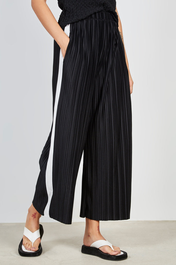 Black and white side strip ribbed trousers_1