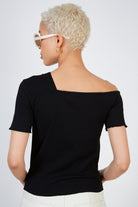 Black diagonal button tee_2