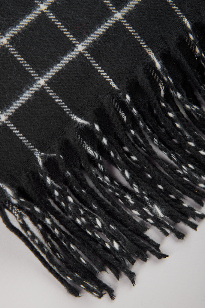 Black and ivory small box check scarf_2