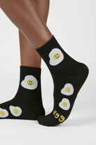 Black graphic eggs socks_1