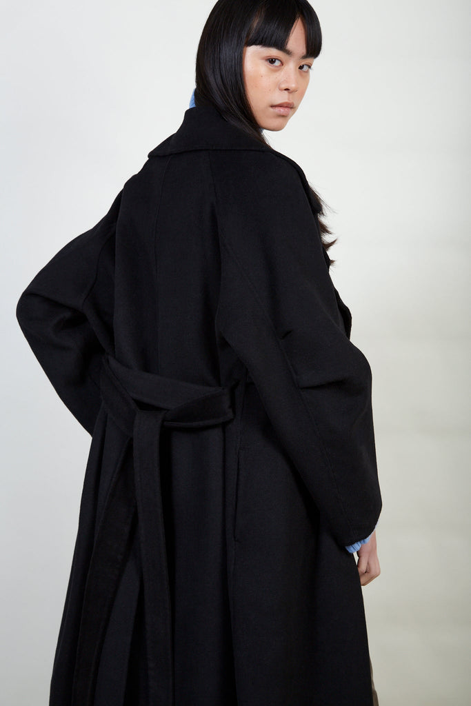 Black pure wool handmade belted shawl coat_3