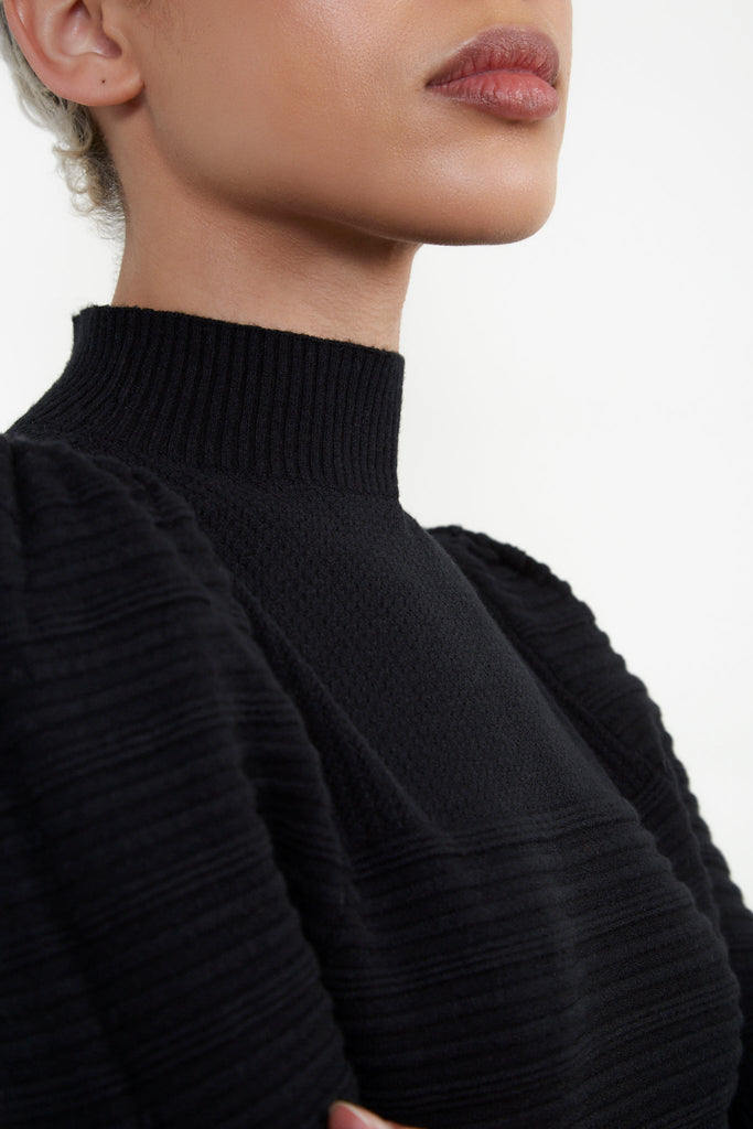 Black ribbed puff sleeve knit top_4