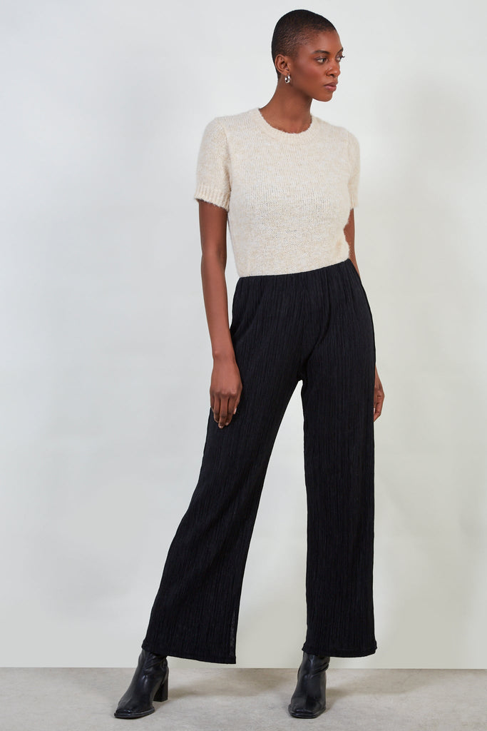 Black ribbed trousers_5