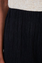 Black ribbed trousers_4