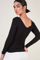 Black ruched v-neck tee_1