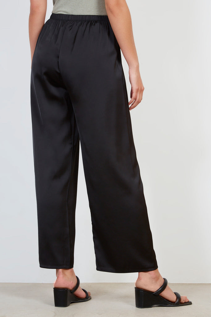 Black satin touch trousers_4