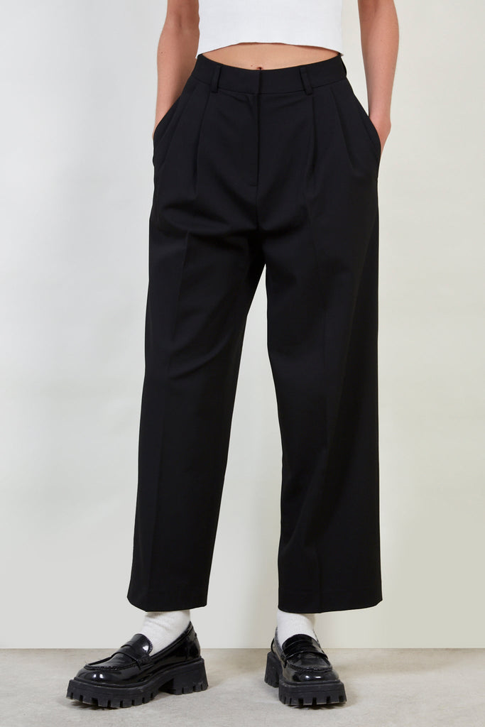 Black tailored suit trousers_1