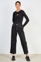 Black textured ribbed contrast peek front top_4