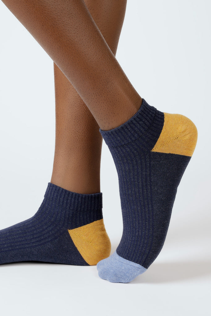 Navy tricolor ankle socks_1