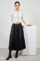 Black vegan leather pleated skirt_5