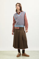 Blue and brown intarsia dots sweater vest_4