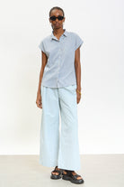 Blue daisy gingham short sleeved shirt_4