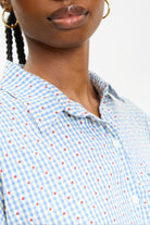 Blue daisy gingham short sleeved shirt_3