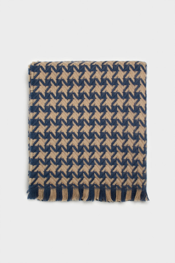 Blue and beige giant houndstooth scarf_1