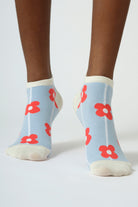 Blue and red graphic flower socks_2