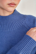 Blue cashmere blend ribbed neck jumper_4