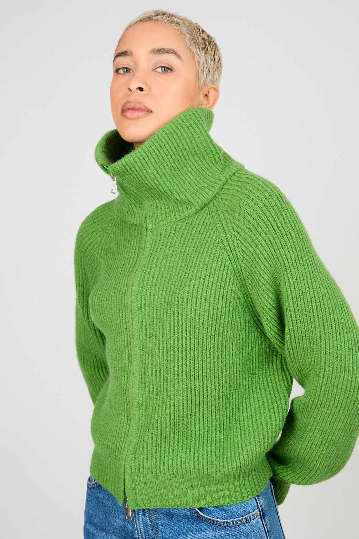 Bright green ribbed large collar double zip cardigan_3
