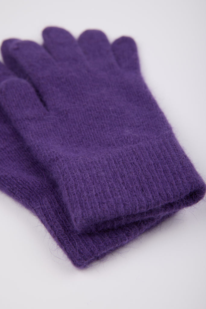 Bright purple mohair gloves_4