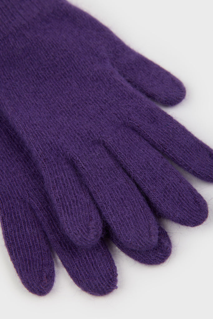 Bright purple mohair gloves_3