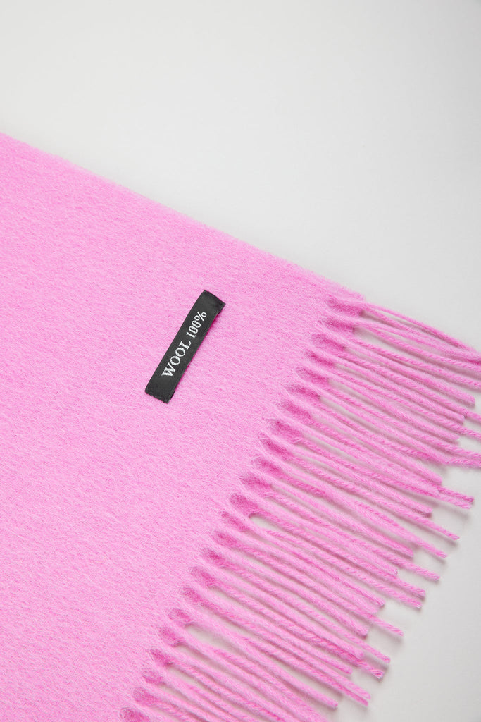 Bright pink pure wool classic scarf_2