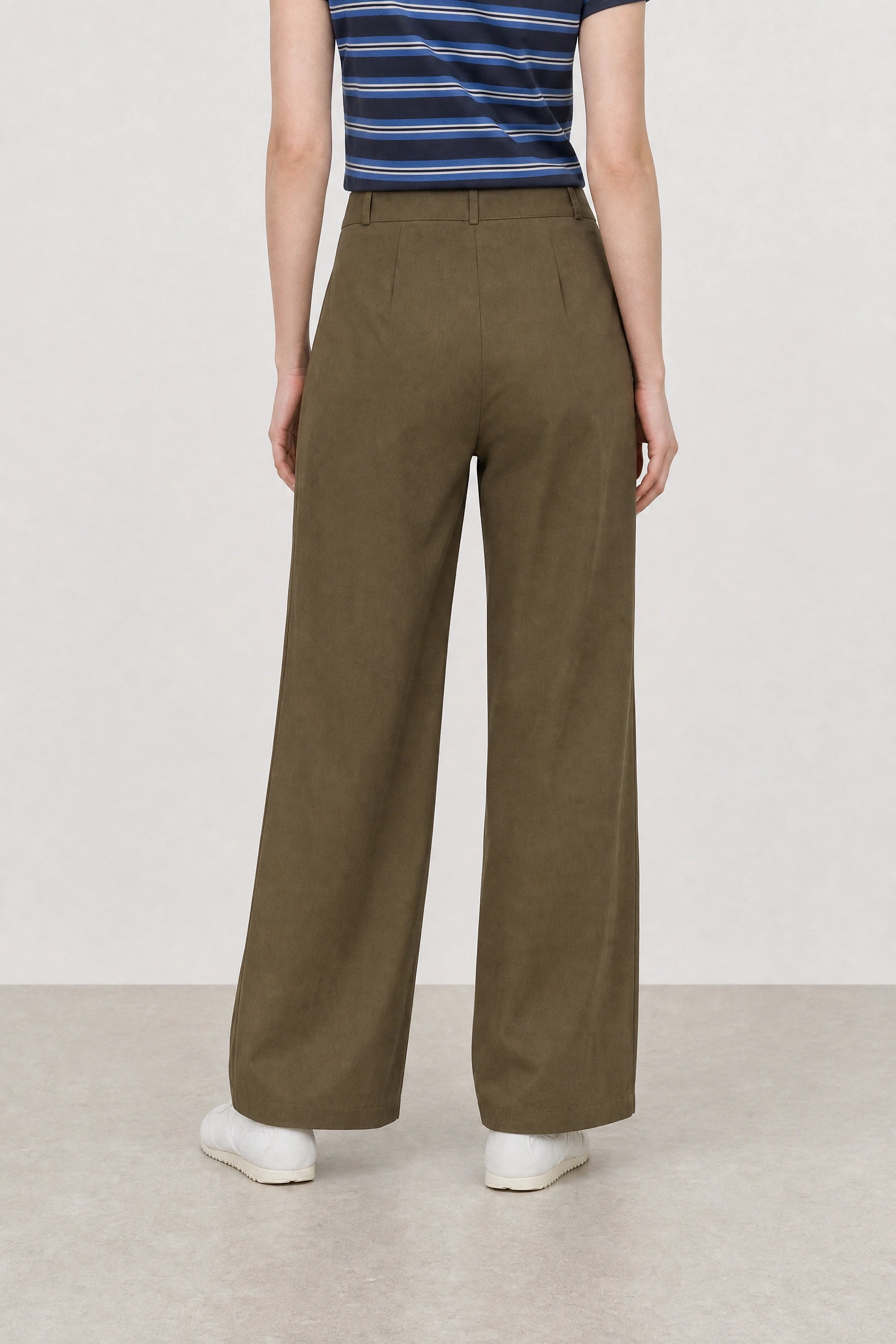 Brown pocket front tailored trousers_2