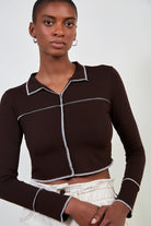 Brown contrast trim top_1
