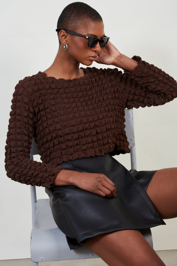 Brown textured puff long sleeve top_1