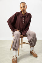 Burgundy horizontal striped jersey drawstring trousers_5