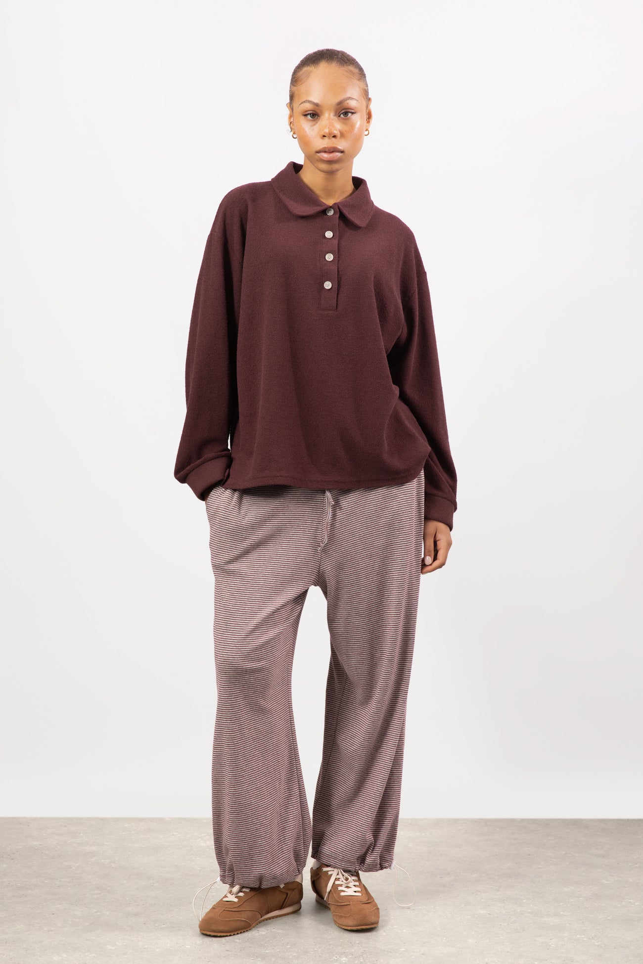 Burgundy textured button up collared top_4