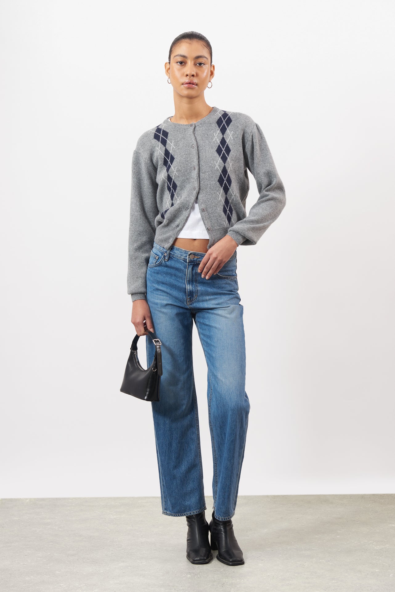 Charcoal grey argyle round neck cashmere wool blend cardigan_4