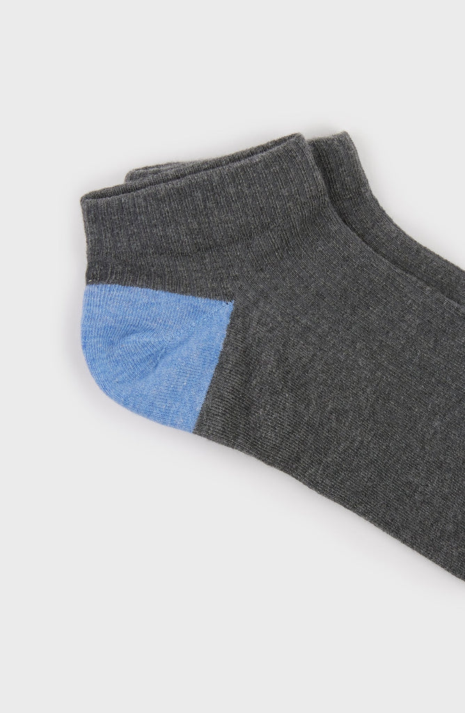 Charcoal grey tricolor ankle socks_4