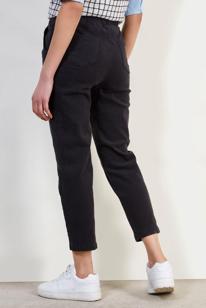 Charcoal thick loose fit drawstring trousers_3