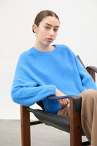 Cobalt blue pure wool ribbed jumper_5