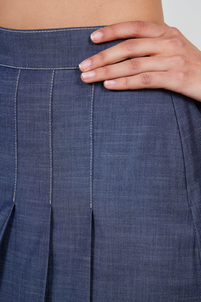 Dark blue chambray pleated mini skirt_4