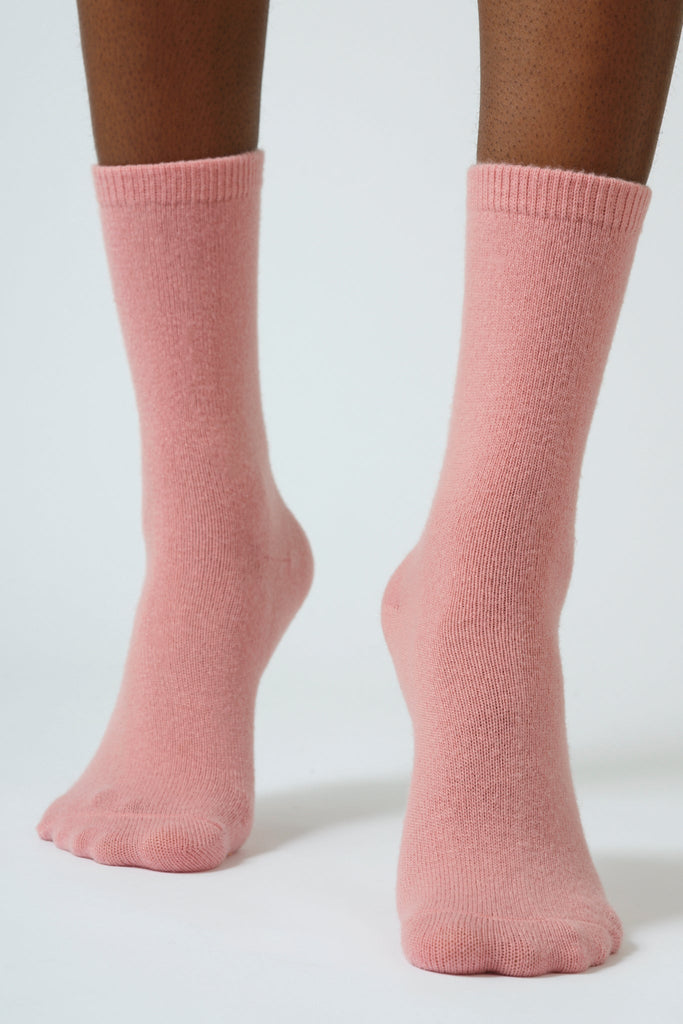 Dusty pink smooth cashmere wool blend socks_2