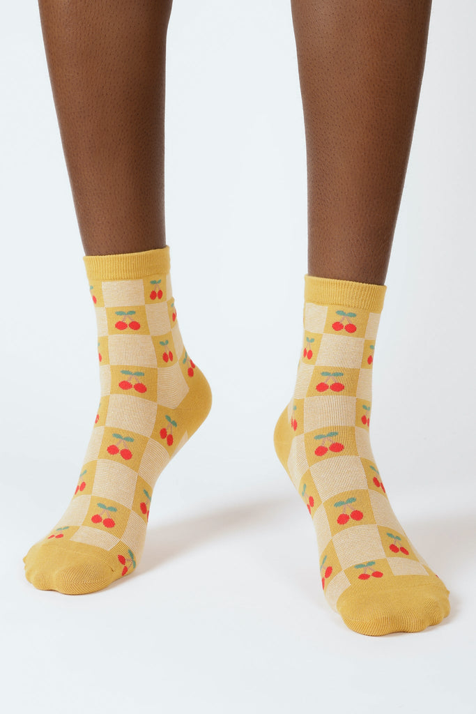 Mustard check cherry socks_2