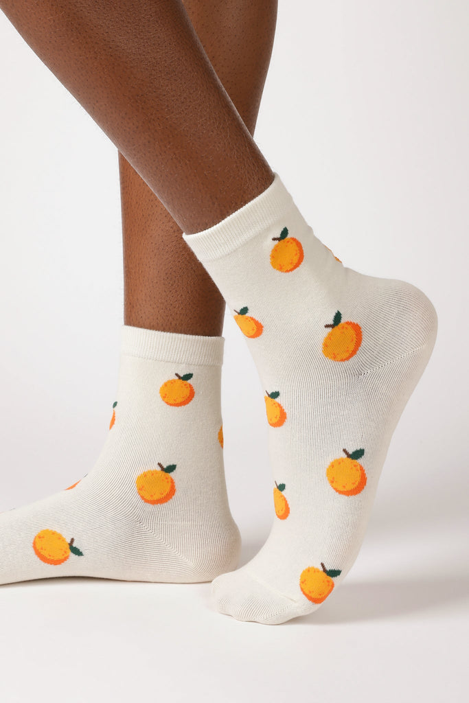 White juicy orange socks_1
