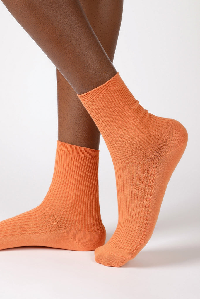Orange classic ribbed socks_1