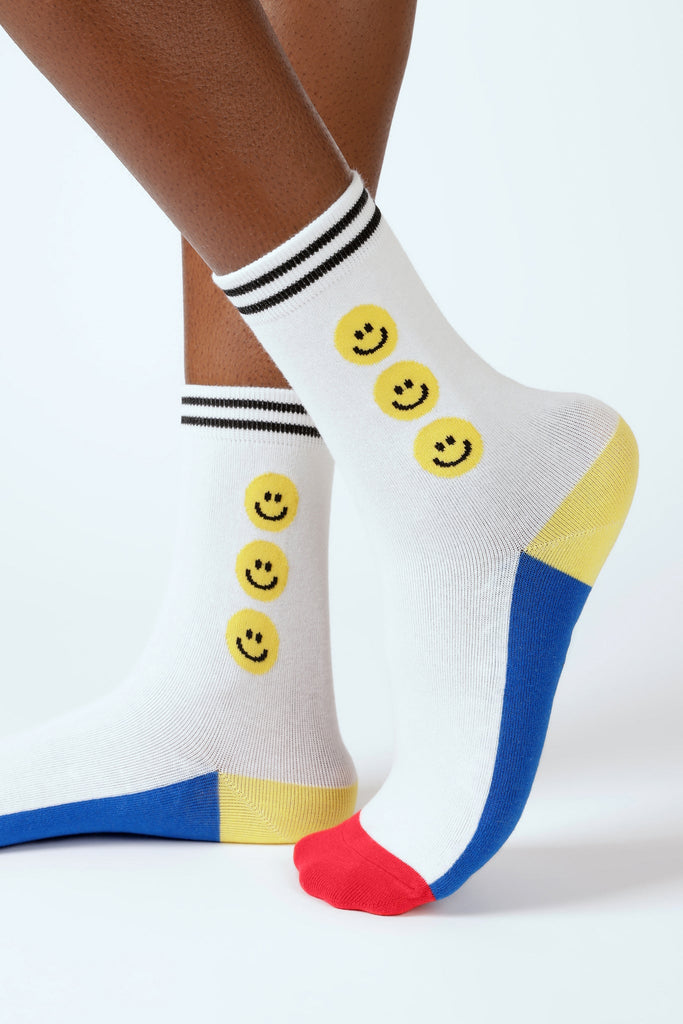 Good vibes only smiley face socks_1