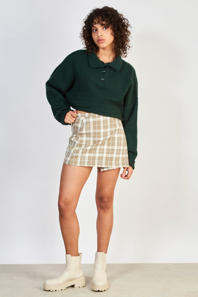 Green button neck cropped wide jumper_5
